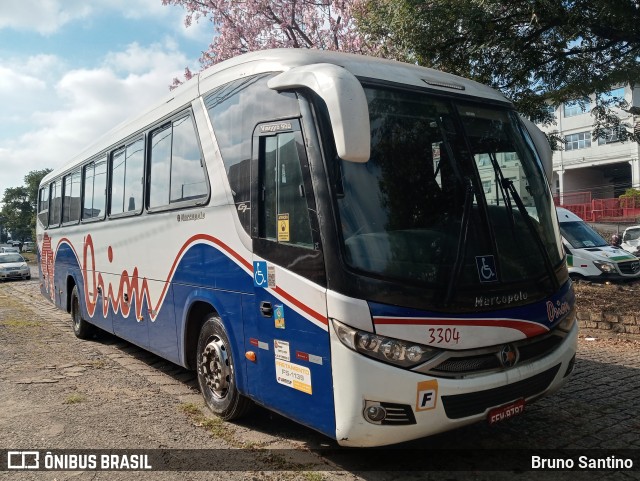 Turismo e Fretamento Orion Transportes 3304 na cidade de Taboão da Serra, São Paulo, Brasil, por Bruno Santino. Número da foto: #12087985.