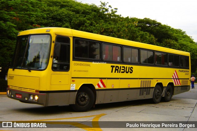 Viação Itapemirim 20697 na cidade de São Paulo, São Paulo, Brasil, por Paulo Henrique Pereira Borges. Número da foto: #12088622.