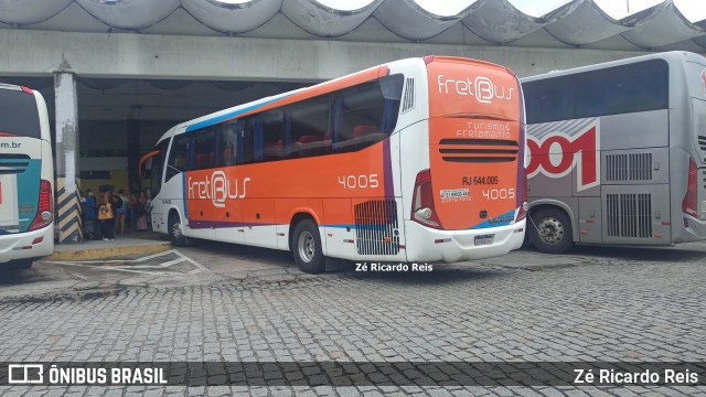 FretBus Fretamento e Turismo 4005 na cidade de Cabo Frio, Rio de Janeiro, Brasil, por Zé Ricardo Reis. Número da foto: #12087982.