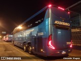 Viação Águia Branca 33320 na cidade de Rio de Janeiro, Rio de Janeiro, Brasil, por Alexandre  Magnus. Número da foto: #12087253.