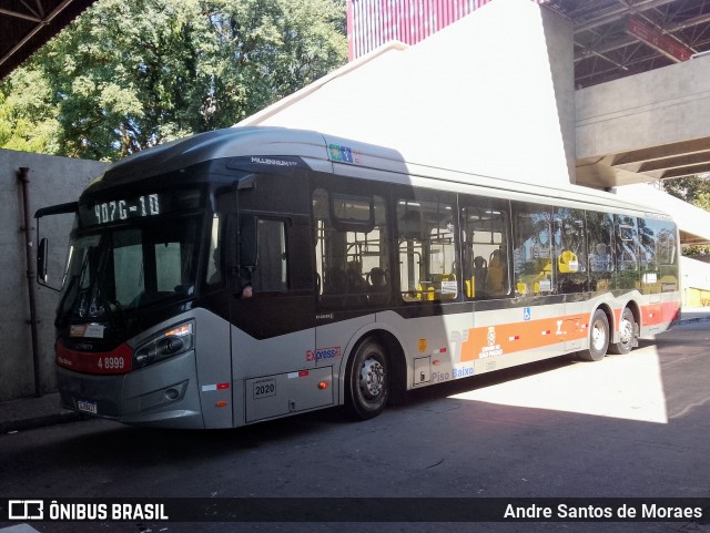 Express Transportes Urbanos Ltda 4 8999 na cidade de São Paulo, São Paulo, Brasil, por Andre Santos de Moraes. Número da foto: #12089269.