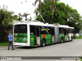 Metra - Sistema Metropolitano de Transporte 8110 na cidade de Santo André, São Paulo, Brasil, por José Geyvson da Silva. Número da foto: #:id.