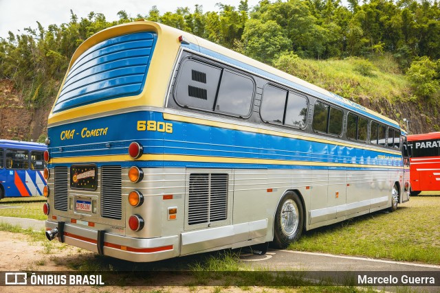 Ônibus Particulares 6806 na cidade de Barueri, São Paulo, Brasil, por Marcelo Guerra. Número da foto: #12093931.
