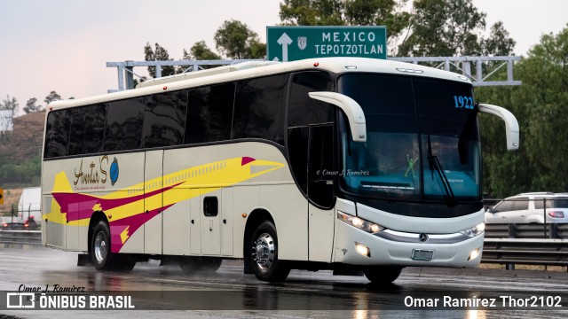 Autobuses sin identificación - Mexico 1922 na cidade de Huehuetoca, Estado de México, México, por Omar Ramírez Thor2102. Número da foto: #12092841.
