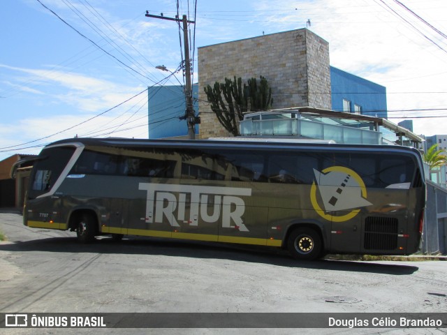 Tritur Turismo 7707 na cidade de Belo Horizonte, Minas Gerais, Brasil, por Douglas Célio Brandao. Número da foto: #12092536.