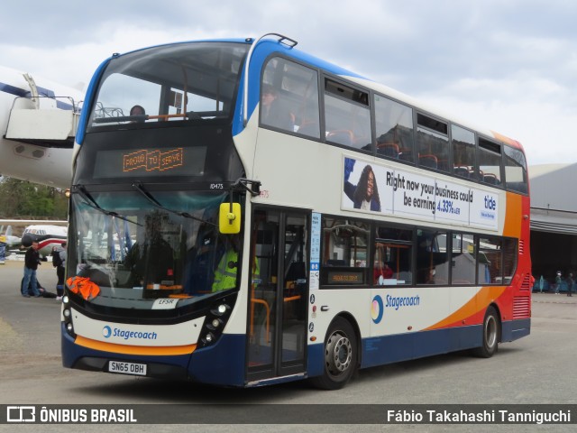 Stagecoach 10475 na cidade de Weybridge, Surrey, Inglaterra, por Fábio Takahashi Tanniguchi. Número da foto: #12093559.