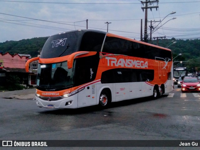 Transmega Transportes e Turismo 1337 na cidade de Guarujá, São Paulo, Brasil, por Jean Gu. Número da foto: #12095650.