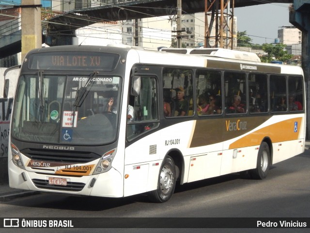 Auto Ônibus Vera Cruz RJ 104.001 na cidade de Duque de Caxias, Rio de Janeiro, Brasil, por Pedro Vinicius. Número da foto: #12096109.