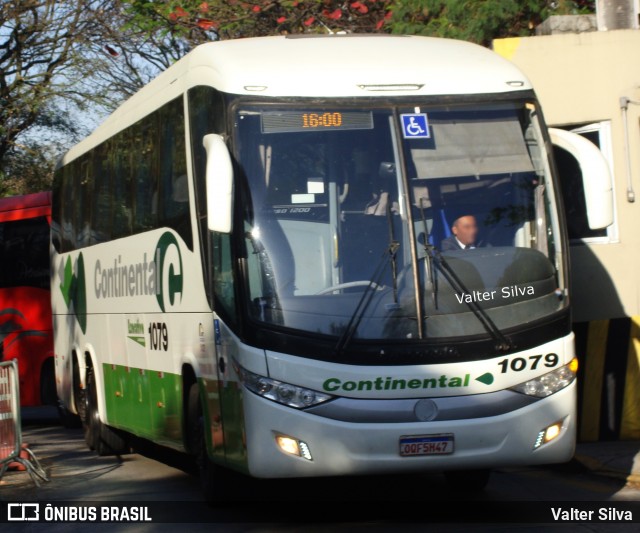 Viação Continental de Transportes 1079 na cidade de São Paulo, São Paulo, Brasil, por Valter Silva. Número da foto: #12094814.