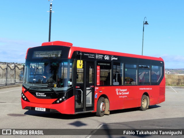 Go Cornwall Bus 2001 na cidade de Penzance, Cornwall, Inglaterra, por Fábio Takahashi Tanniguchi. Número da foto: #12098484.