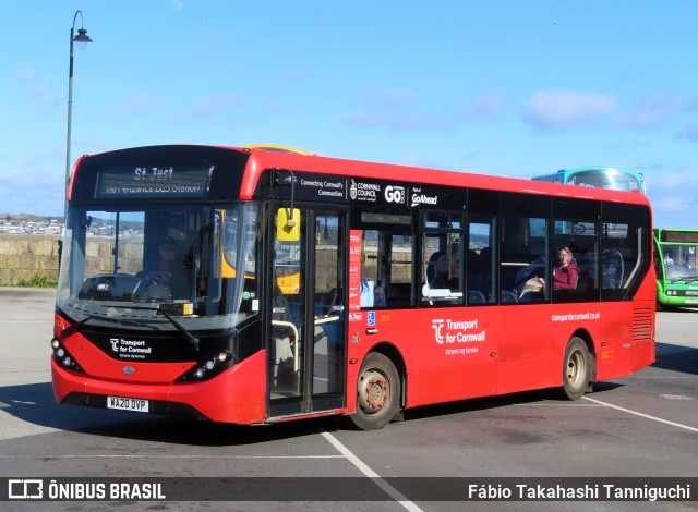 Go Cornwall Bus 2212 na cidade de Penzance, Cornwall, Inglaterra, por Fábio Takahashi Tanniguchi. Número da foto: #12098498.