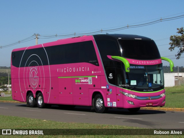 Viação Garcia 8515 na cidade de Paranavaí, Paraná, Brasil, por Robson Alves. Número da foto: #12098519.