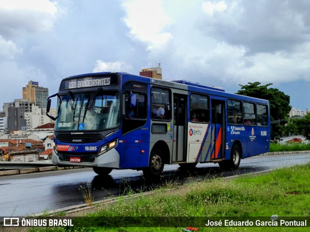 Transportes Capellini 19.085 na cidade de Campinas, São Paulo, Brasil, por José Eduardo Garcia Pontual. Número da foto: #12097402.