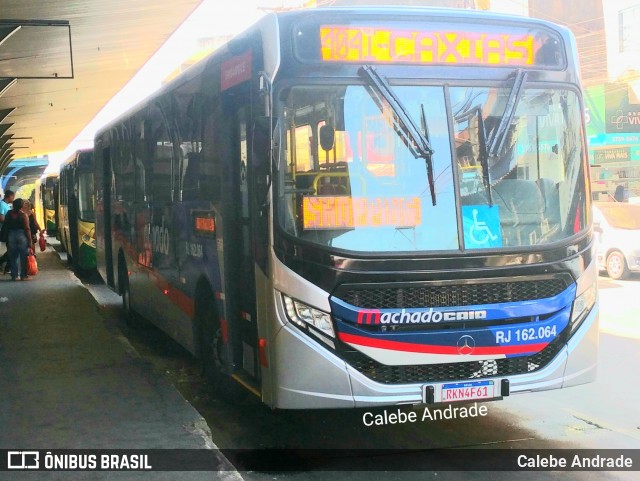 Transportes Machado RJ 162.064 na cidade de Magé, Rio de Janeiro, Brasil, por Calebe Andrade. Número da foto: #12098332.