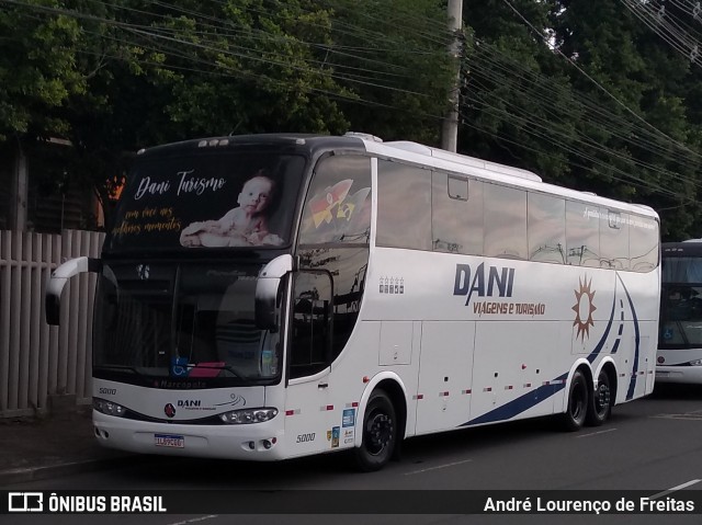 Dani Viagens e Turismo 5000 na cidade de Porto Alegre, Rio Grande do Sul, Brasil, por André Lourenço de Freitas. Número da foto: #12097654.