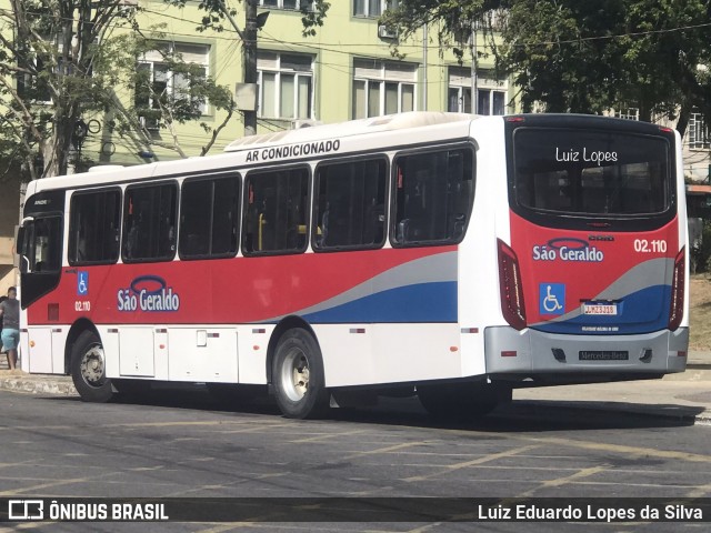Coletivos São Geraldo 02.110 na cidade de Rio Bonito, Rio de Janeiro, Brasil, por Luiz Eduardo Lopes da Silva. Número da foto: #12100625.