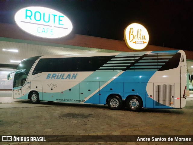 Brulan Transportes 319 na cidade de Santa Cruz do Rio Pardo, São Paulo, Brasil, por Andre Santos de Moraes. Número da foto: #12103907.