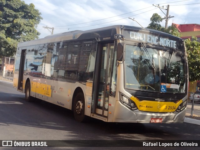 Viação Metrópole Paulista - Zona Leste 3 2934 na cidade de São Paulo, São Paulo, Brasil, por Rafael Lopes de Oliveira. Número da foto: #12103542.