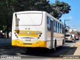 Escolares 01 na cidade de Vitória da Conquista, Bahia, Brasil, por João Pedro Rocha. Número da foto: #12103188.
