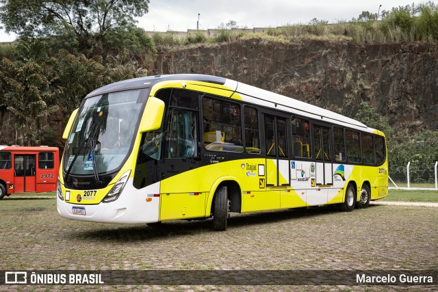 Itajaí Transportes Coletivos 2077 na cidade de Campinas, São Paulo, Brasil, por Marcelo Guerra. Número da foto: #12104913.
