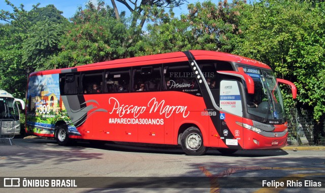 Empresa de Ônibus Pássaro Marron 5959 na cidade de São Paulo, São Paulo, Brasil, por Felipe Rhis Elias. Número da foto: #12107833.