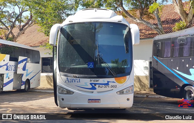 Aava RJ-371.002 na cidade de Três Corações, Minas Gerais, Brasil, por Claudio Luiz. Número da foto: #12107859.