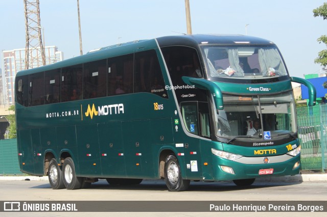 Viação Motta 18015 na cidade de Piraí, Rio de Janeiro, Brasil, por Paulo Henrique Pereira Borges. Número da foto: #12067783.
