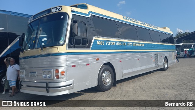Ônibus Particulares 9023 na cidade de Juiz de Fora, Minas Gerais, Brasil, por Bernardo RB. Número da foto: #12109811.