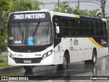 Viação Elite 2332 na cidade de Volta Redonda, Rio de Janeiro, Brasil, por Pedro Vinicius. Número da foto: #:id.