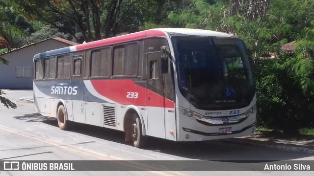 Empresa Santos 233 na cidade de Santa Bárbara, Minas Gerais, Brasil, por Antonio Silva. Número da foto: #12113375.