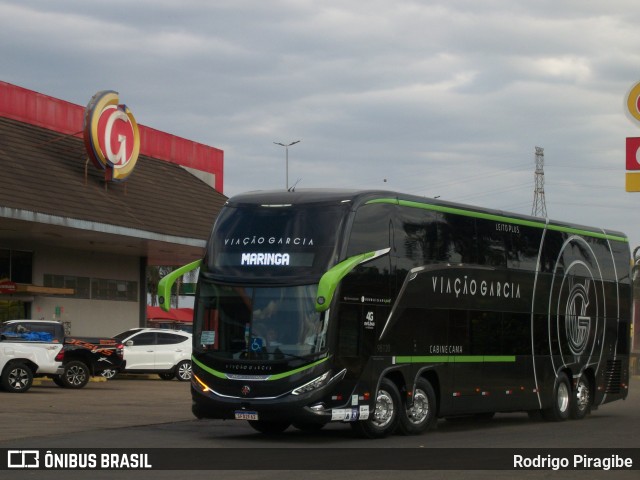 Viação Garcia 98120 na cidade de Ourinhos, São Paulo, Brasil, por Rodrigo Piragibe. Número da foto: #12112496.