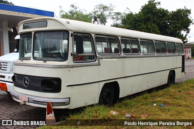 Ônibus Particulares 0542 na cidade de Barra do Piraí, Rio de Janeiro, Brasil, por Paulo Henrique Pereira Borges. Número da foto: #12113796.