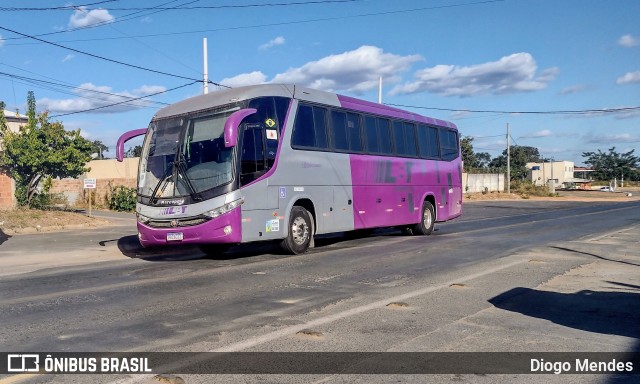EBT - Expresso Biagini Transportes 8223 na cidade de Mirabela, Minas Gerais, Brasil, por Diogo Mendes. Número da foto: #12113757.
