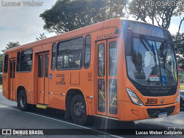Expresso Azul JI859 na cidade de Curitiba, Paraná, Brasil, por Lucas Weber Calizario. Número da foto: #12112448.