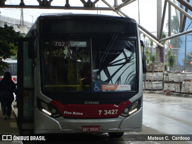 Viação Metrópole Paulista - Zona Sul 7 3427 na cidade de São Paulo, São Paulo, Brasil, por Mateus C.  Cardoso. Número da foto: #12113833.
