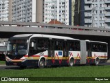SOPAL - Sociedade de Ônibus Porto-Alegrense Ltda. 6805 na cidade de Porto Alegre, Rio Grande do Sul, Brasil, por Shayan Lee. Número da foto: #:id.