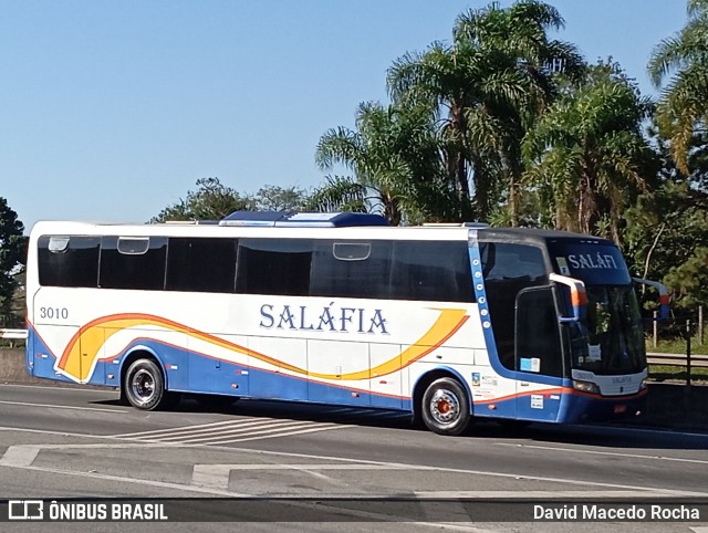 Saláfia Transportes 3010 na cidade de Cotia, São Paulo, Brasil, por David Macedo Rocha. Número da foto: #12114376.