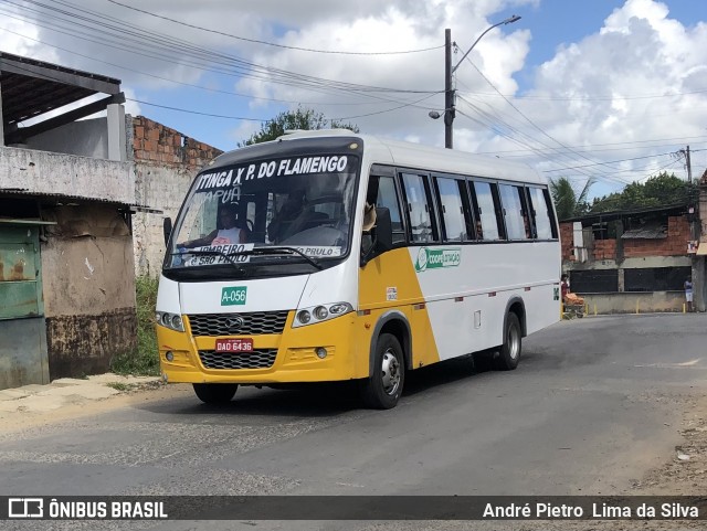 Coopelotação A-056 na cidade de Lauro de Freitas, Bahia, Brasil, por André Pietro  Lima da Silva. Número da foto: #12114557.