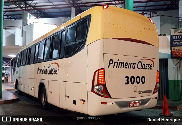 Primeira Classe Transportes 3000 na cidade de Rio Verde, Goiás, Brasil, por Daniel Henrique. Número da foto: #12116033.