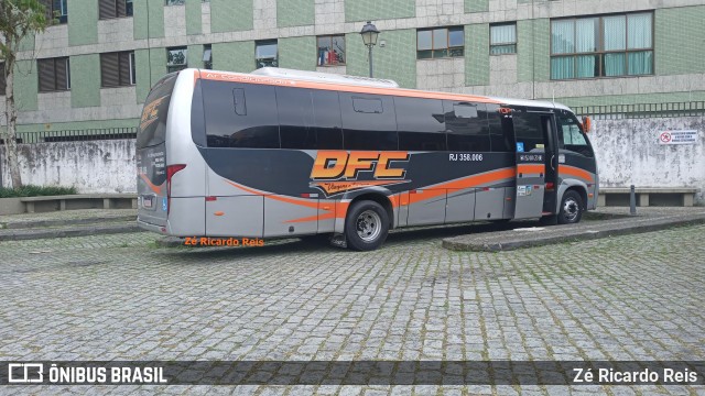 DFC Viagens RJ 358.006 na cidade de Petrópolis, Rio de Janeiro, Brasil, por Zé Ricardo Reis. Número da foto: #12114956.