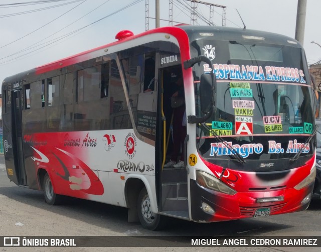 Esperanza Express 74 na cidade de Trujillo, Trujillo, La Libertad, Peru, por MIGUEL ANGEL CEDRON RAMIREZ. Número da foto: #12118233.