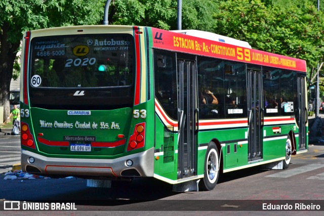 MOCBA - Micro Omnibus Ciudad de Buenos Aires 53 na cidade de Buenos Aires, Argentina, por Eduardo Ribeiro. Número da foto: #12117970.