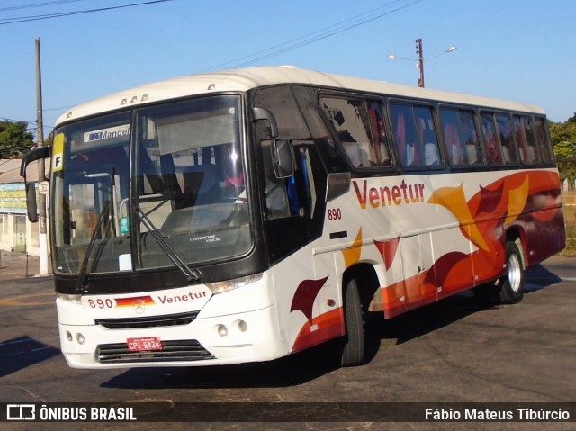 Venetur Turismo 890 na cidade de Três Corações, Minas Gerais, Brasil, por Fábio Mateus Tibúrcio. Número da foto: #12117624.