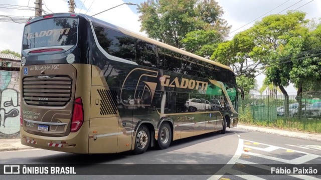 Auto Viação Gadotti 6310 na cidade de São Paulo, São Paulo, Brasil, por Fábio Paixão. Número da foto: #12120981.