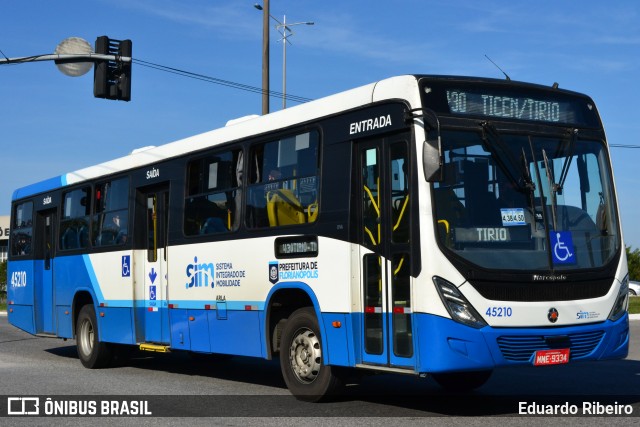 Insular Transportes Coletivos 45210 na cidade de Florianópolis, Santa Catarina, Brasil, por Eduardo Ribeiro. Número da foto: #12121317.
