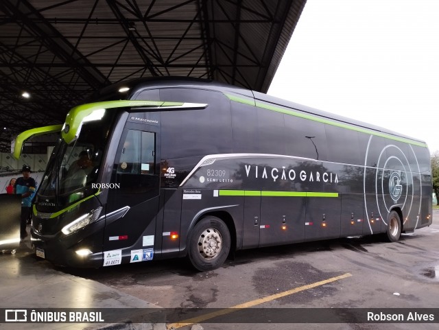 Viação Garcia 82309 na cidade de Paranavaí, Paraná, Brasil, por Robson Alves. Número da foto: #12121042.