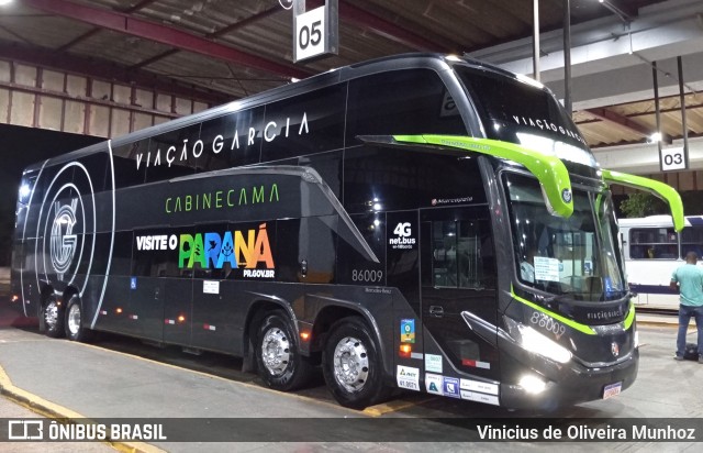 Viação Garcia 86009 na cidade de Ourinhos, São Paulo, Brasil, por Vinicius de Oliveira Munhoz. Número da foto: #12119229.