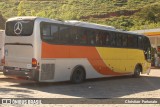 Ônibus Particulares 4030 na cidade de Carangola, Minas Gerais, Brasil, por Christian  Fortunato. Número da foto: #:id.