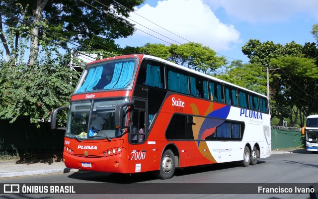 Pluma Conforto e Turismo 7000 na cidade de São Paulo, São Paulo, Brasil, por Francisco Ivano. Número da foto: #12124603.