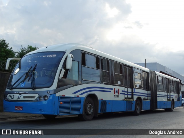 Metrobus 1113 na cidade de Trindade, Goiás, Brasil, por Douglas Andrez. Número da foto: #12122603.